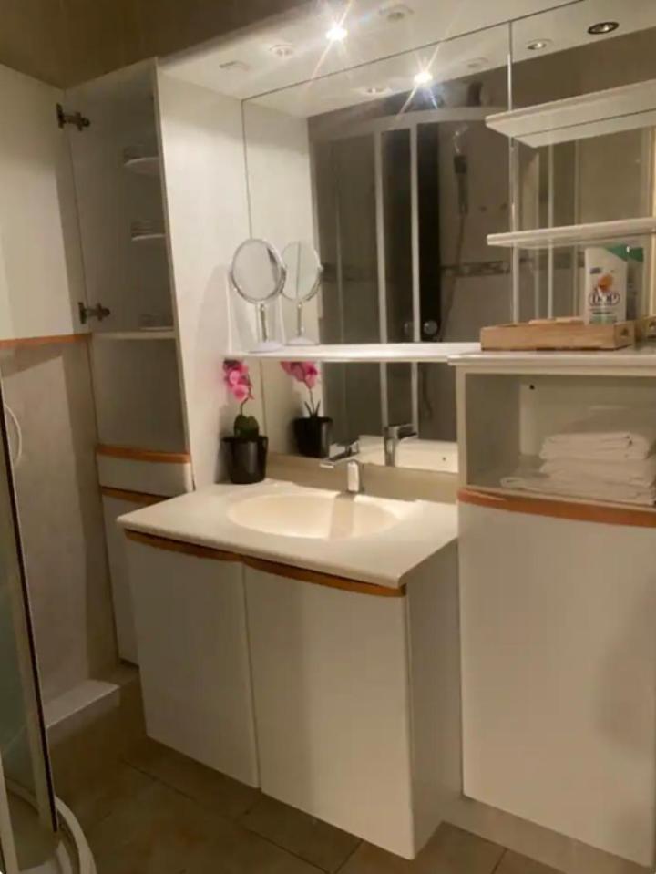Appartement 85M2 La Defense, Free Parking,Balcony Courbevoie Exterior photo